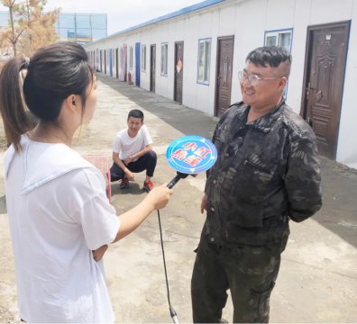 暖心丨朱家峁煤矿职工爱心救助举动受榆林市电视台采访点赞