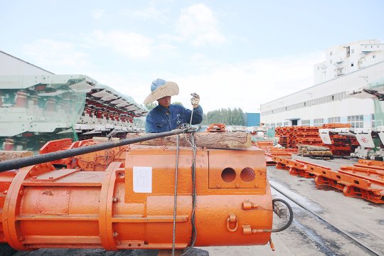 避高温  保进度丨阳城煤电机修厂错峰作业效果好